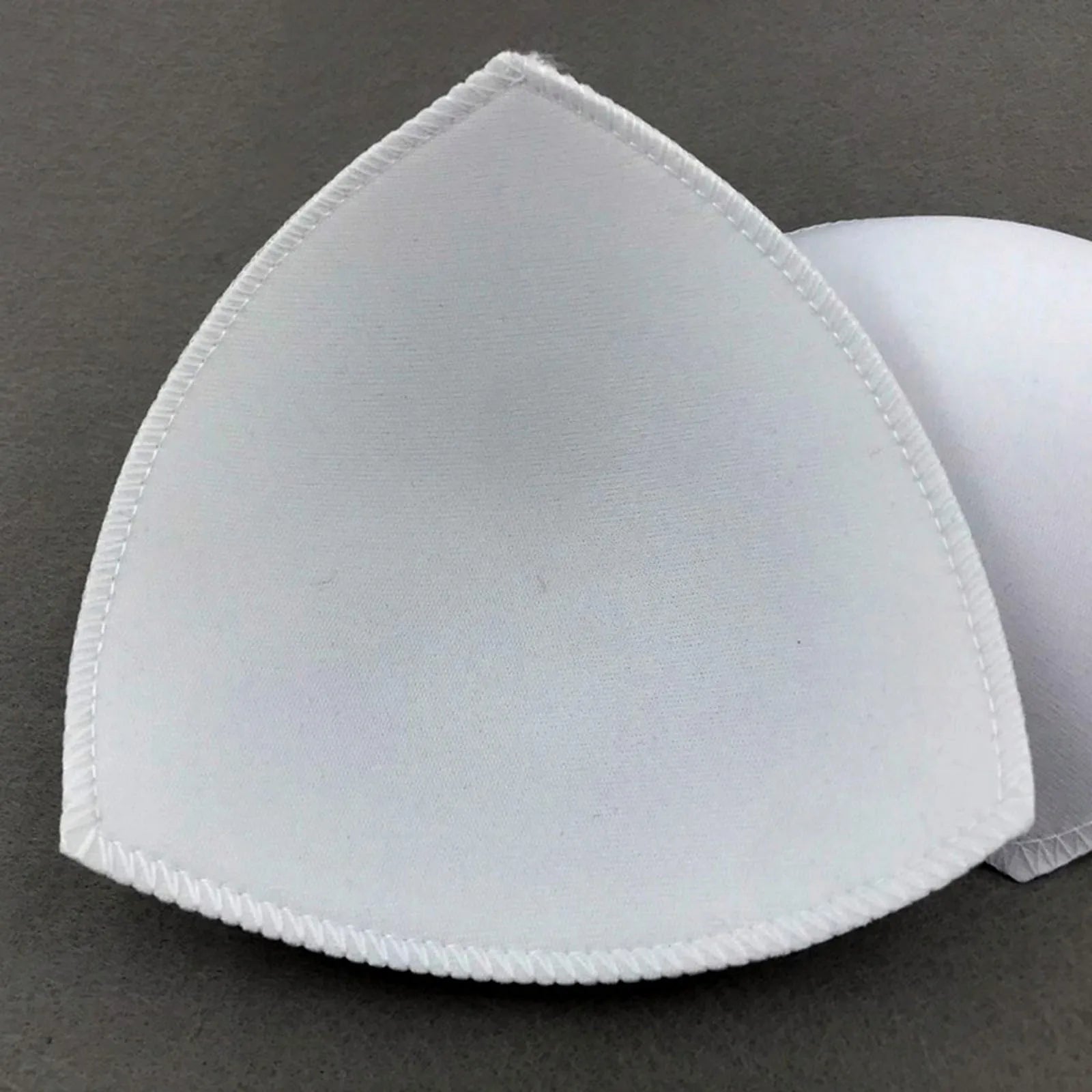 ChicGrip™ - Selbstklebende BH-Pads (1+1 GRATIS)